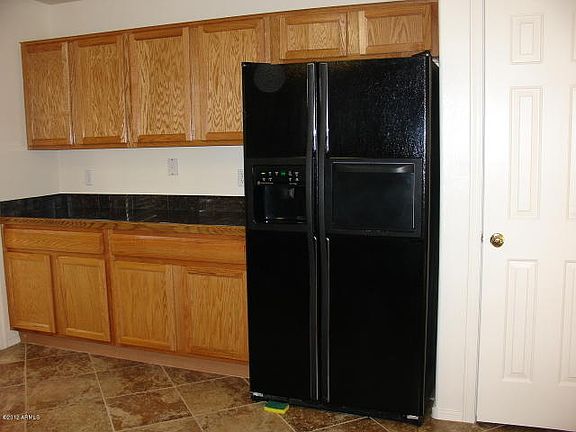 4th image of 1948 S 172nd Ln
