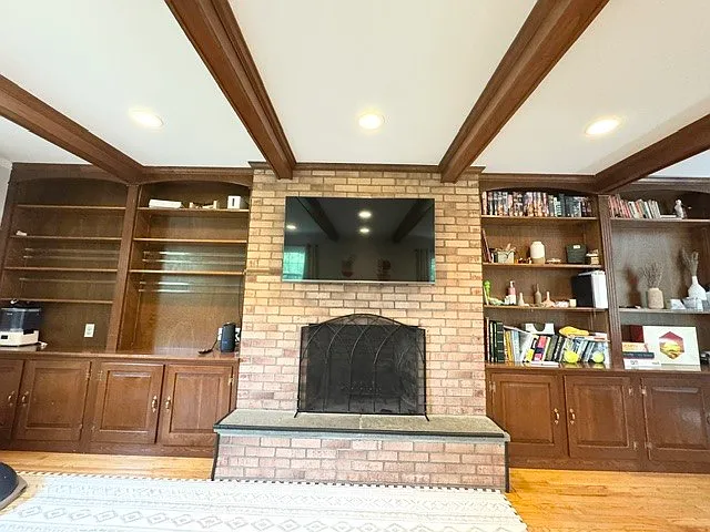 3 bed, 2.5 bath, 2122 sqft, $4,000 — Photo 4