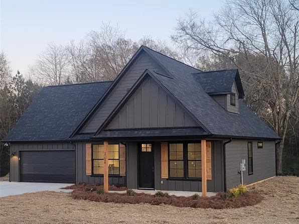 27701 Taylor Ln, Albemarle, NC 28001