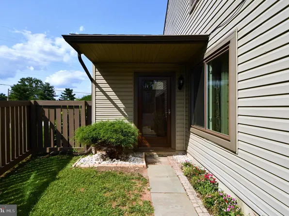 351 Bridge St, Collegeville, PA 19426