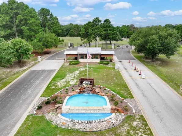 8300 Trophy Pointe, Larue, TX 75770