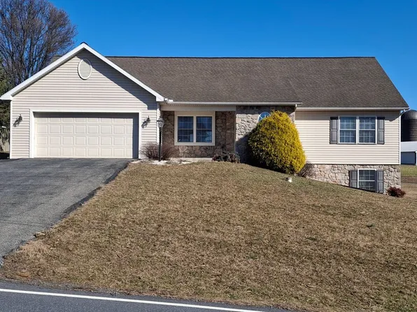 615 Hereford Rd, Elizabethtown, PA 17022