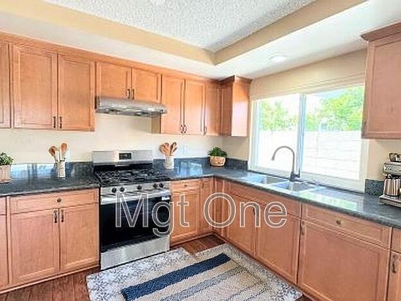 3rd image of 15132 Tungwood St