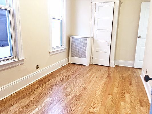5th image of 28-22 38th St #4