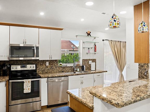 5th image of 20303 NW 36th Ave