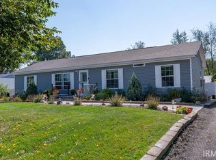 41 Arlington Dr, Osceola, IN 46561