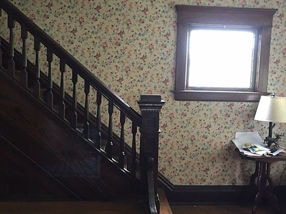 2nd image of 409 Wheeling Ave