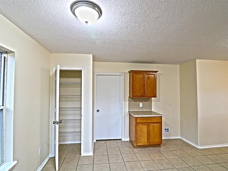 4727 Ivy Meadow Ln — Photo 13