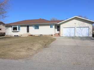 403 Richwood Rd, Detroit Lakes, MN 56501