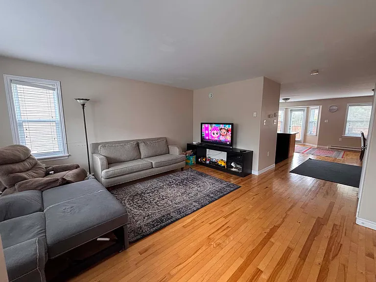 148 Transom Dr — Photo 4