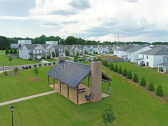 551 Seaborn Cir — Photo 30