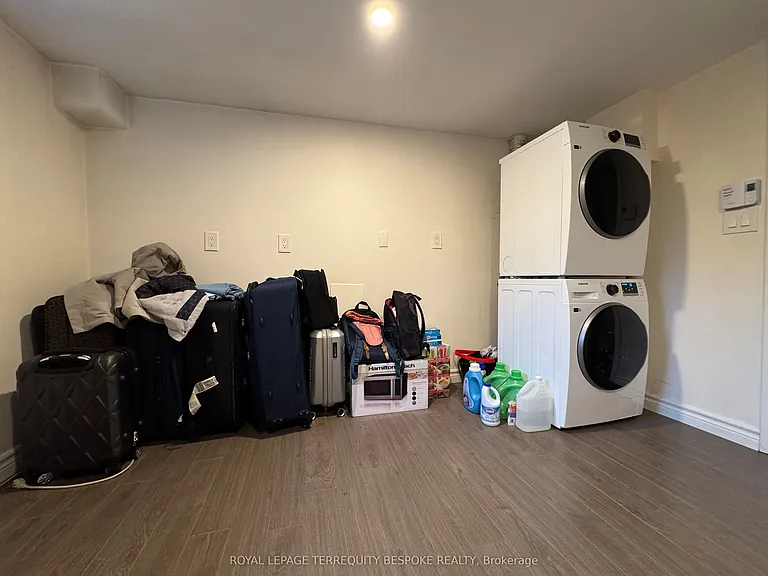 279 Lauder Ave #1 — Photo 12