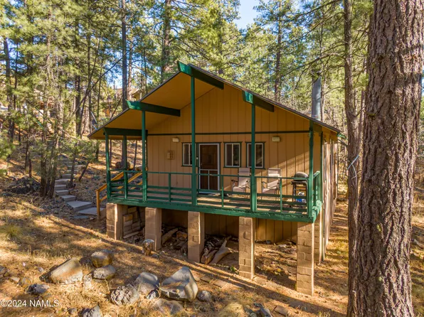 135 W Campfire Trl, Munds Park, AZ 86017