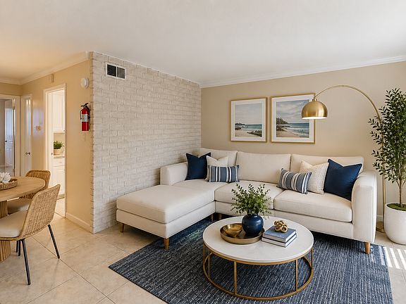 3rd image of 2929 Dunvale Rd #8