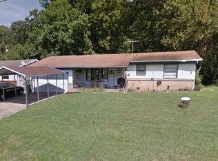 836 S Belcrest Ave, Springfield, MO 65802