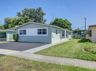 337 Phippen Waiters Rd #1, Dania Beach, FL 33004