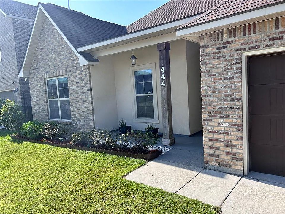 1st image of 444 Tiger Ave