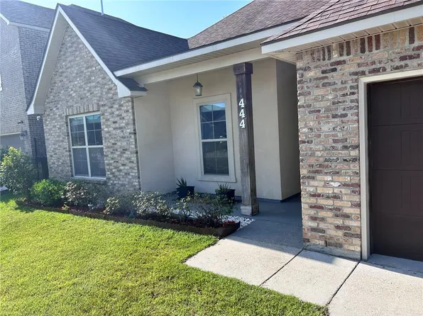 444 Tiger Ave, Covington, LA 70433