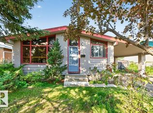 8308 68a St NW, Edmonton, AB T6B 1T3