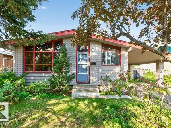 8308 68a St NW, Edmonton, AB T6B 1T3