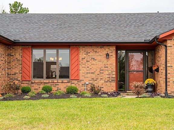 4th image of 2321 Spicer Dr
