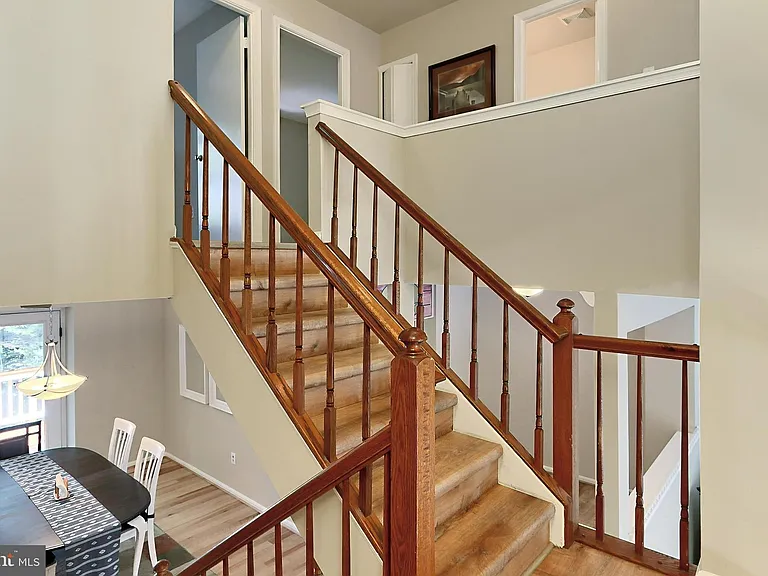 9694 Poindexter Ct — Photo 18