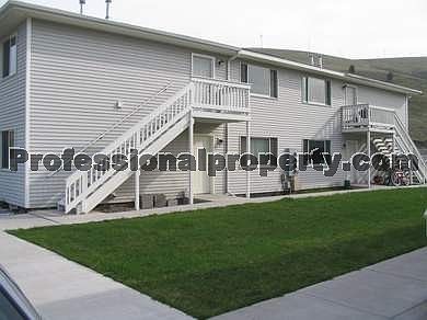 2nd image of 1840 N Dickens St APT 1