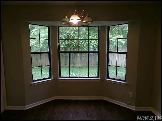 106 Dales Dr — Photo 11