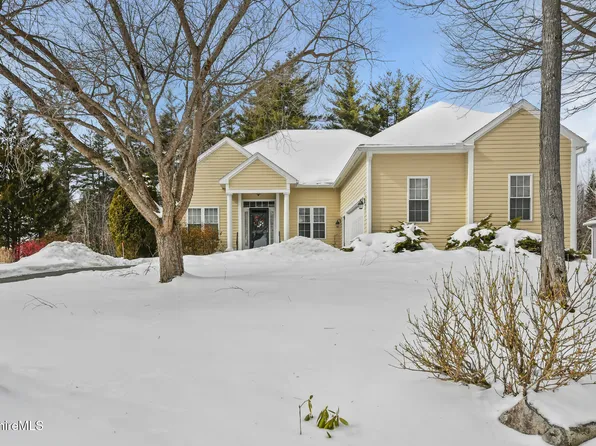 165 Pine Cone Ln, Hinsdale, MA 01235