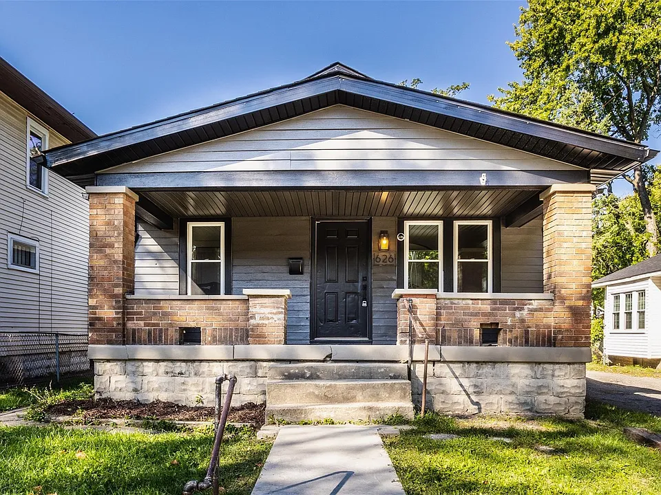 626 N Drexel Ave