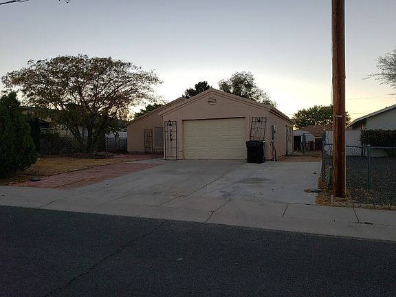 2nd image of 3279 N Yuma St