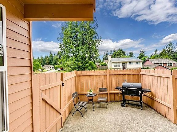 3rd image of 7669 Fidalgo Ct NW