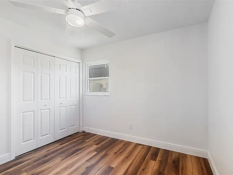14919 N Bayshore Dr #1 — Photo 26