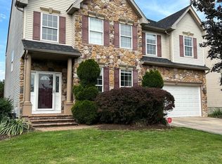 20 Inverness Dr, Delran, NJ 08075