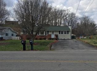 209 Packing House Rd, Kingsport, TN 37660