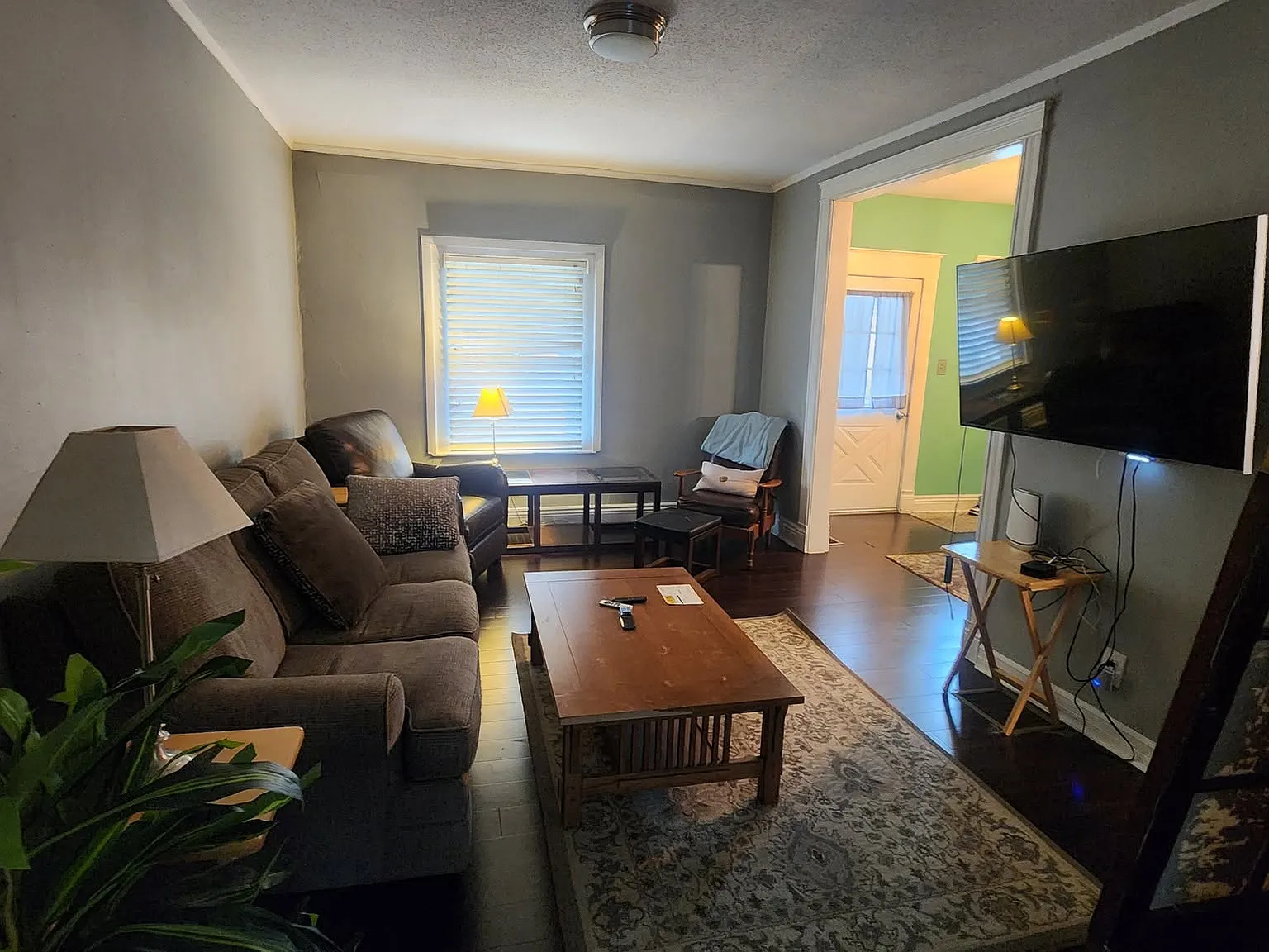 3 bed, 1600 sqft, $750 — Photo 3