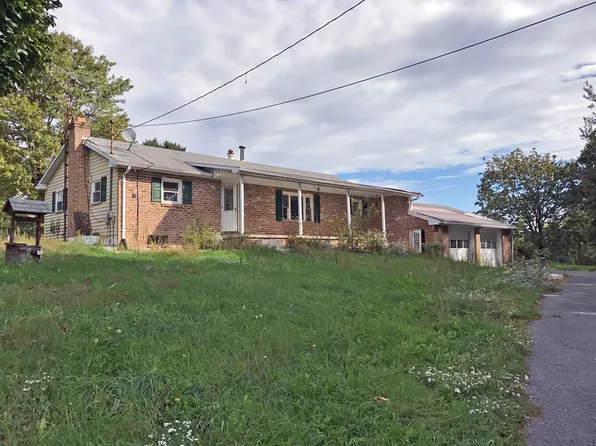 2821 Old Carlisle Rd, Gardners, PA 17324