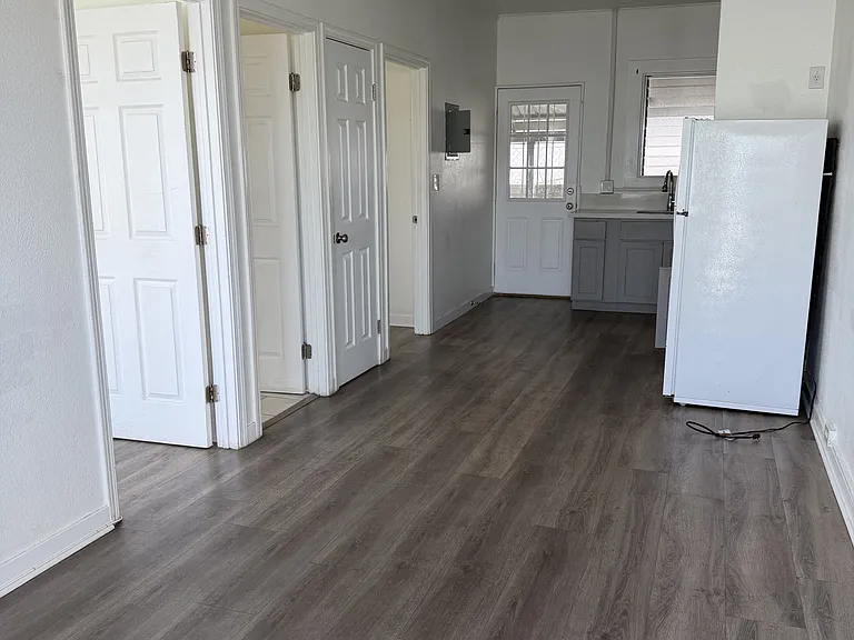 1768 Silva St #B — Photo 2