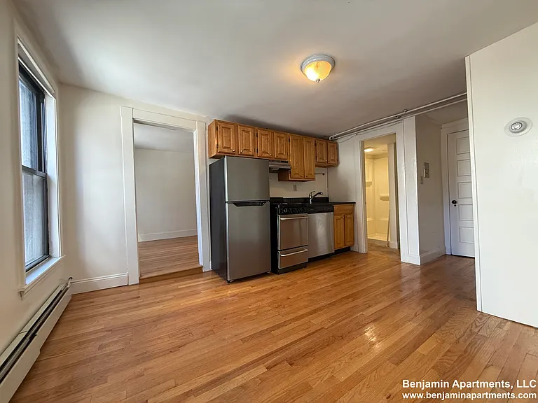 232 Cambridge St #16 — Photo 2