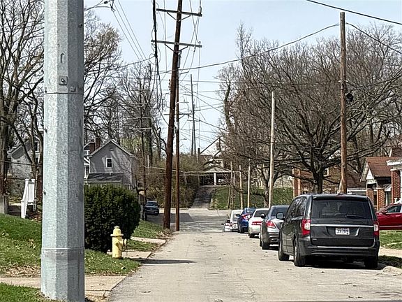 5th image of 3636 W Liberty St