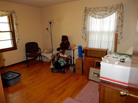 5th image of 110 Nebraska Ave