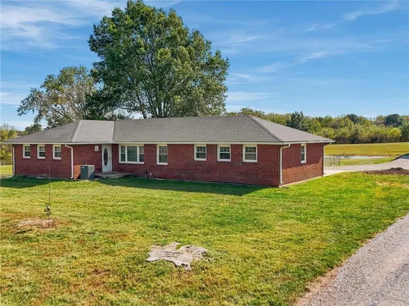 12770 Mount Tabor Rd, Odessa, MO 64076