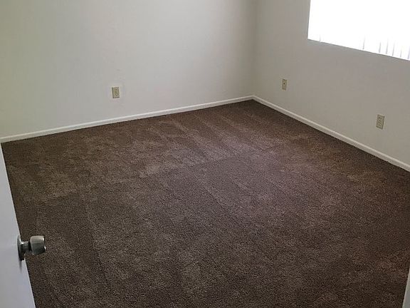 4th image of 9618 Pacific Ave APT 3
