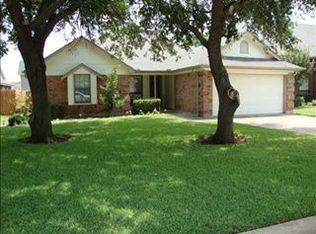 7604 Doris Ct, Fort Worth, TX 76182