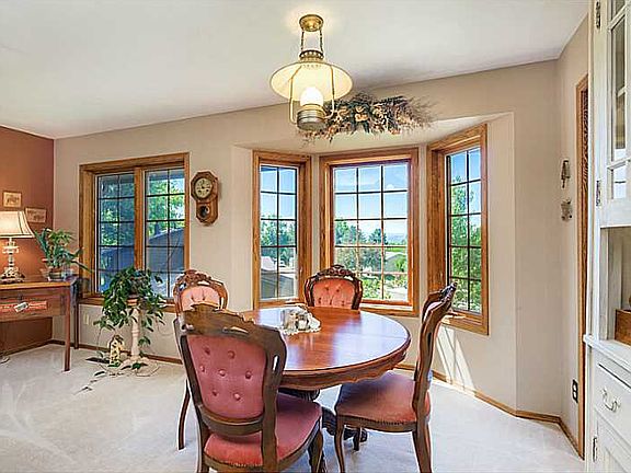 4th image of 3235 Durland Dr