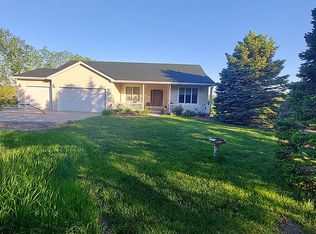 1055 196th, Pleasant Dale, NE 68423