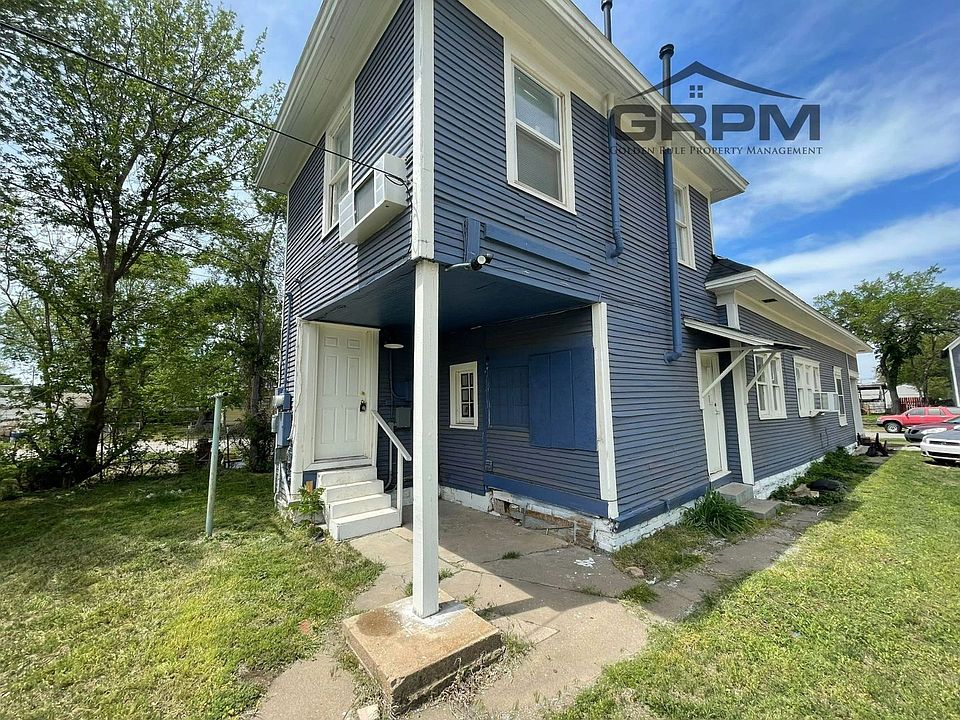 1st image of 227 W 8th Ave #B