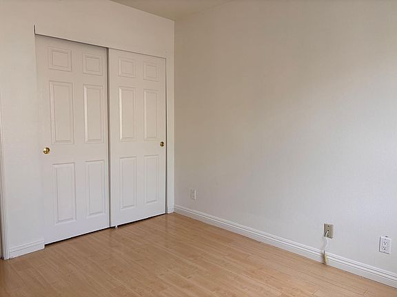 5th image of 995 Figueroa Ter