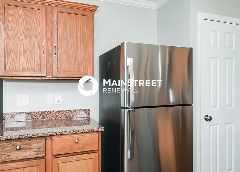 3930 Laurel View Cir — Photo 10