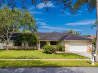 400 NW 202nd Way, Pembroke Pines, FL 33029